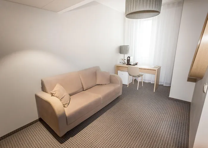 Ξενοδοχείο Estonia &