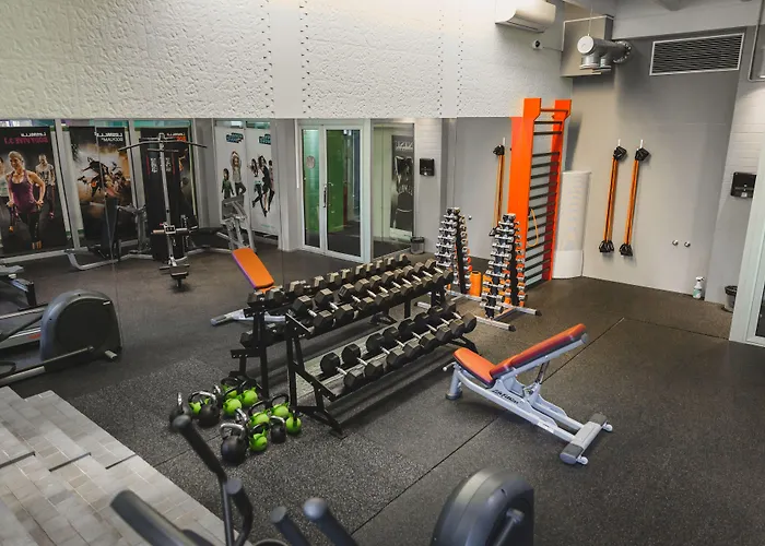 Estonia & Παρνού