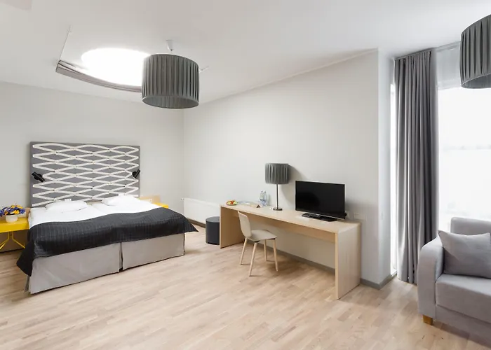 Ξενοδοχείο Estonia & 4*